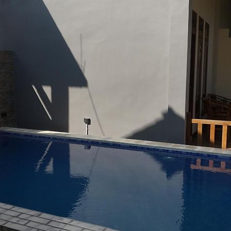 Arrys Watukarung Surfcamp Hotel Kalak Exterior foto